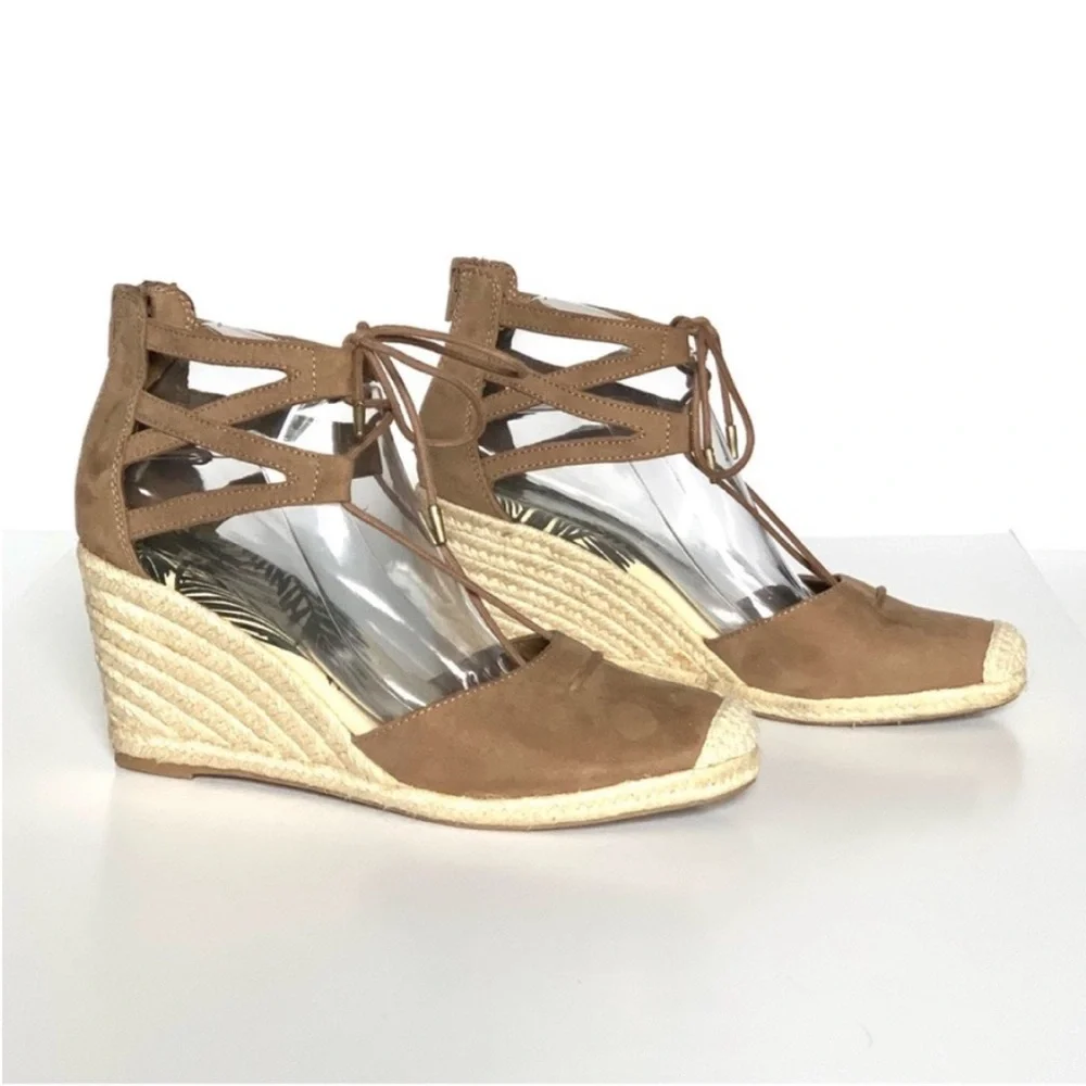 Dolce Vita Taupe Tan Espadrilles Lace Up Jute Wedge Heel Neutral Color Suede